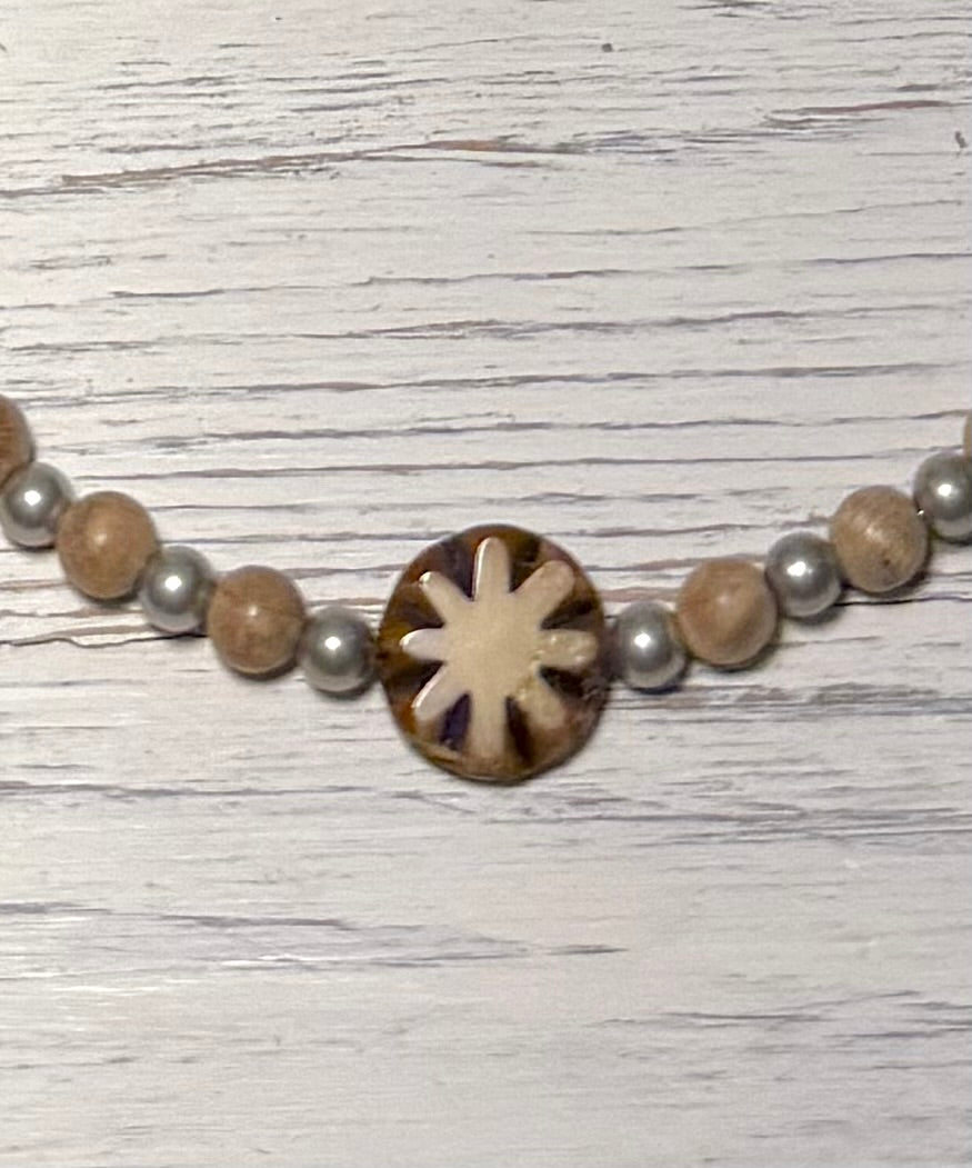 Natural Wood Bead Star Necklace