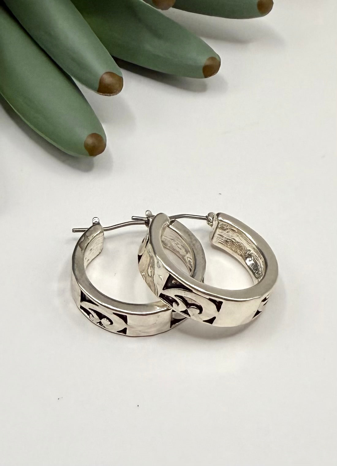 Wave Design Hoop Earrings