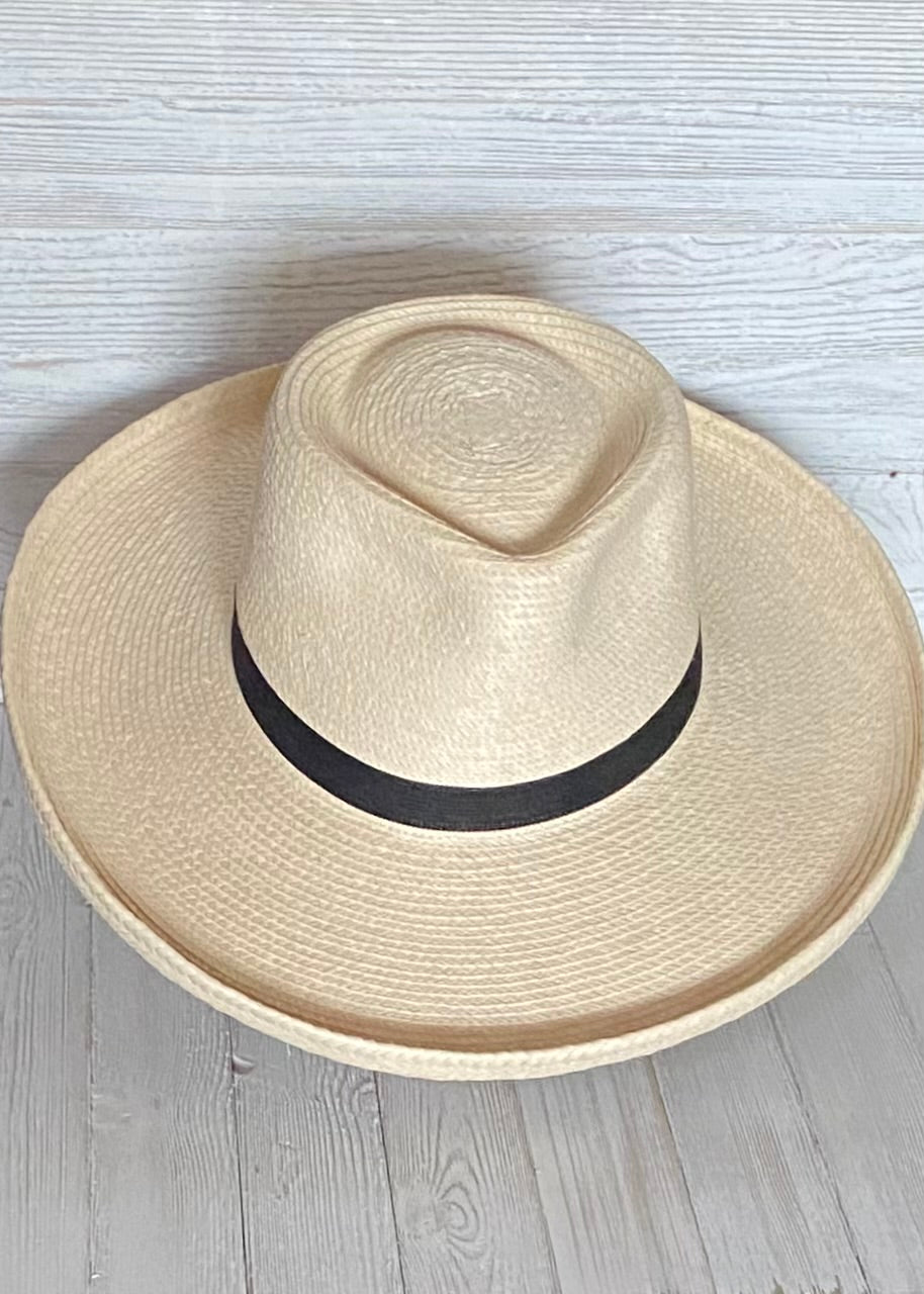 Plantation Palm Hat With Rolled Brim
