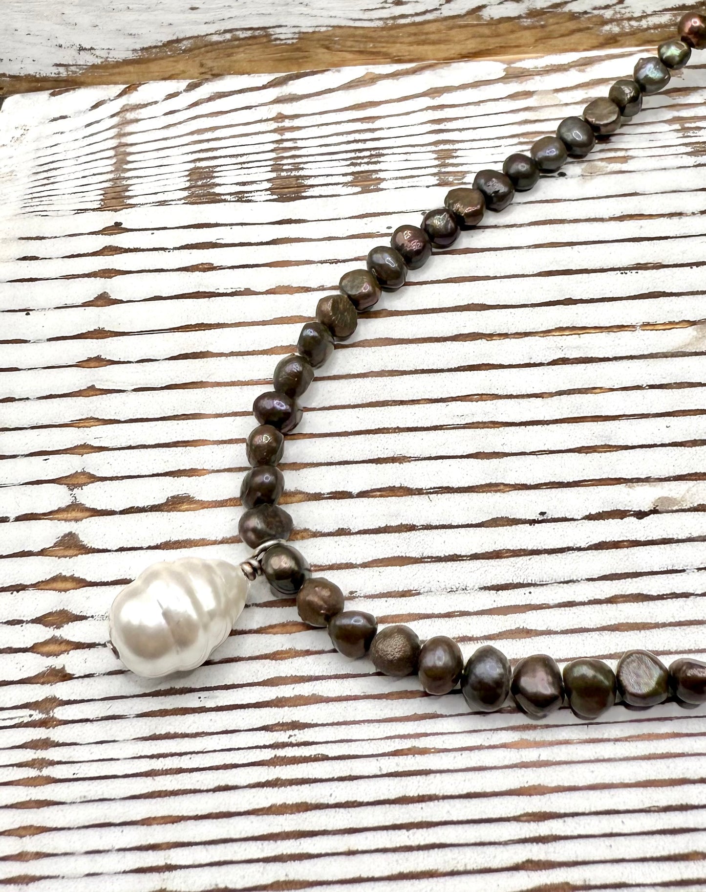 Fresh Water Pearl Choker Necklace