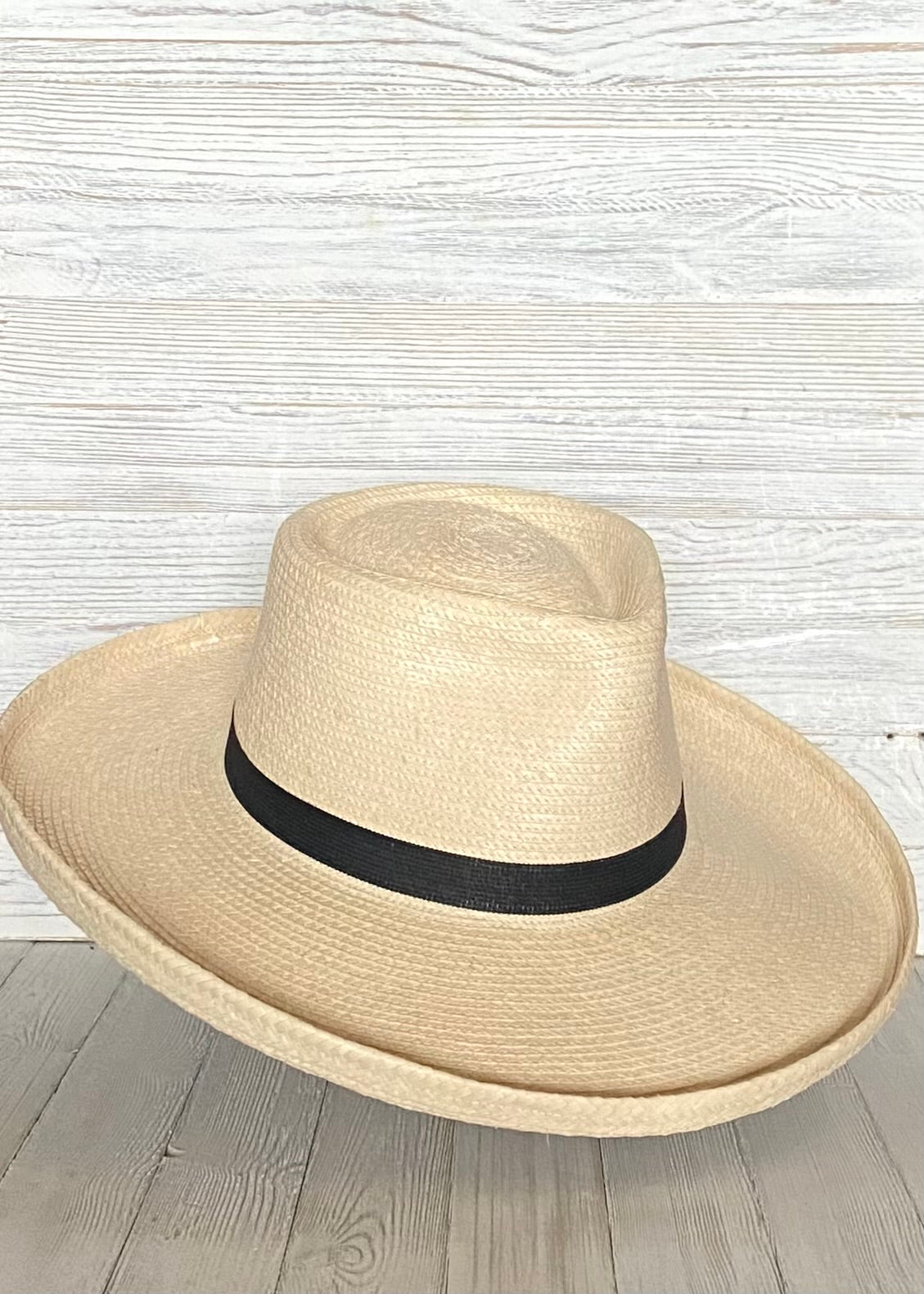 Plantation Palm Hat With Rolled Brim