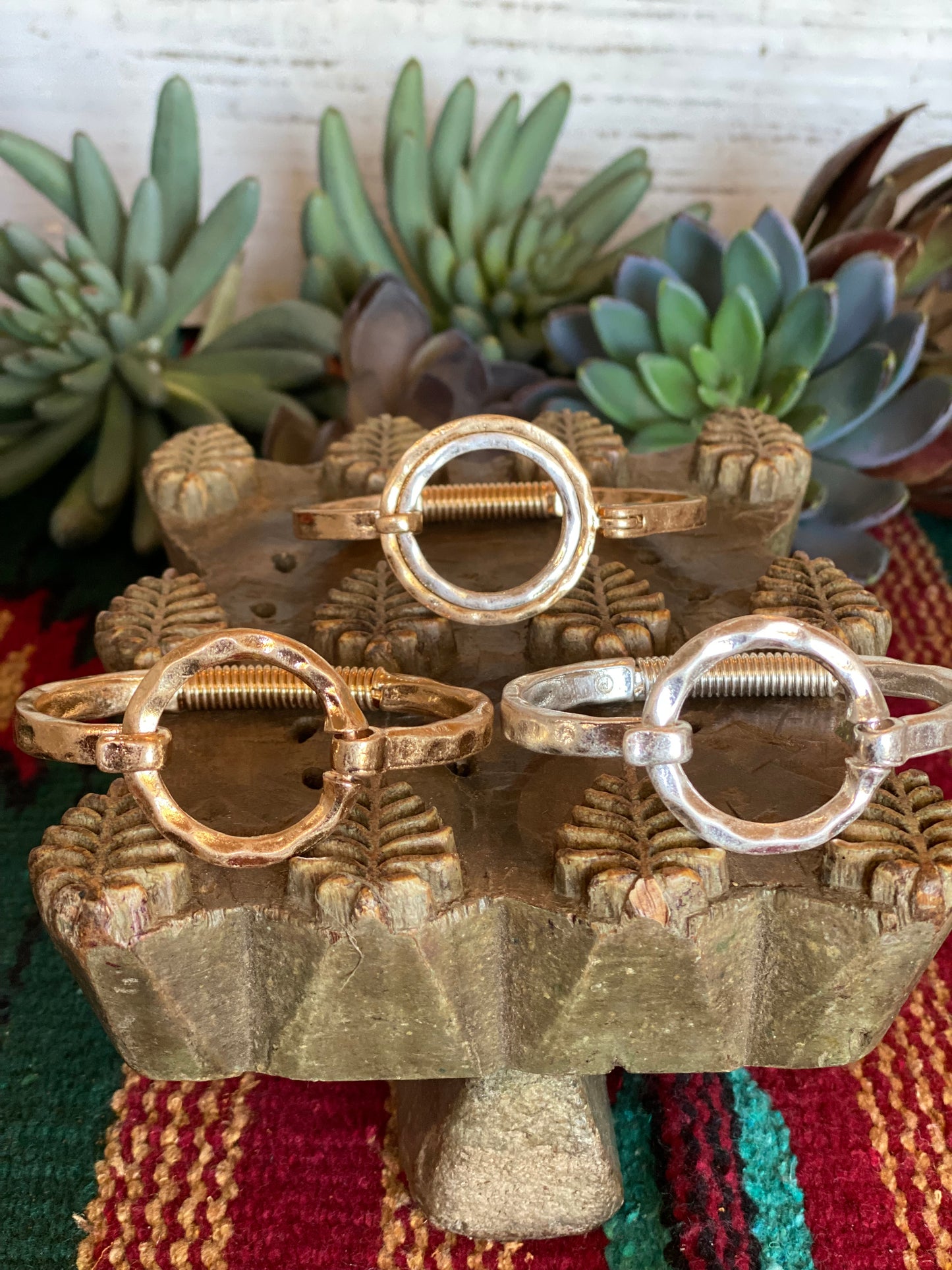 Hammered Ring Bracelet 3 colors