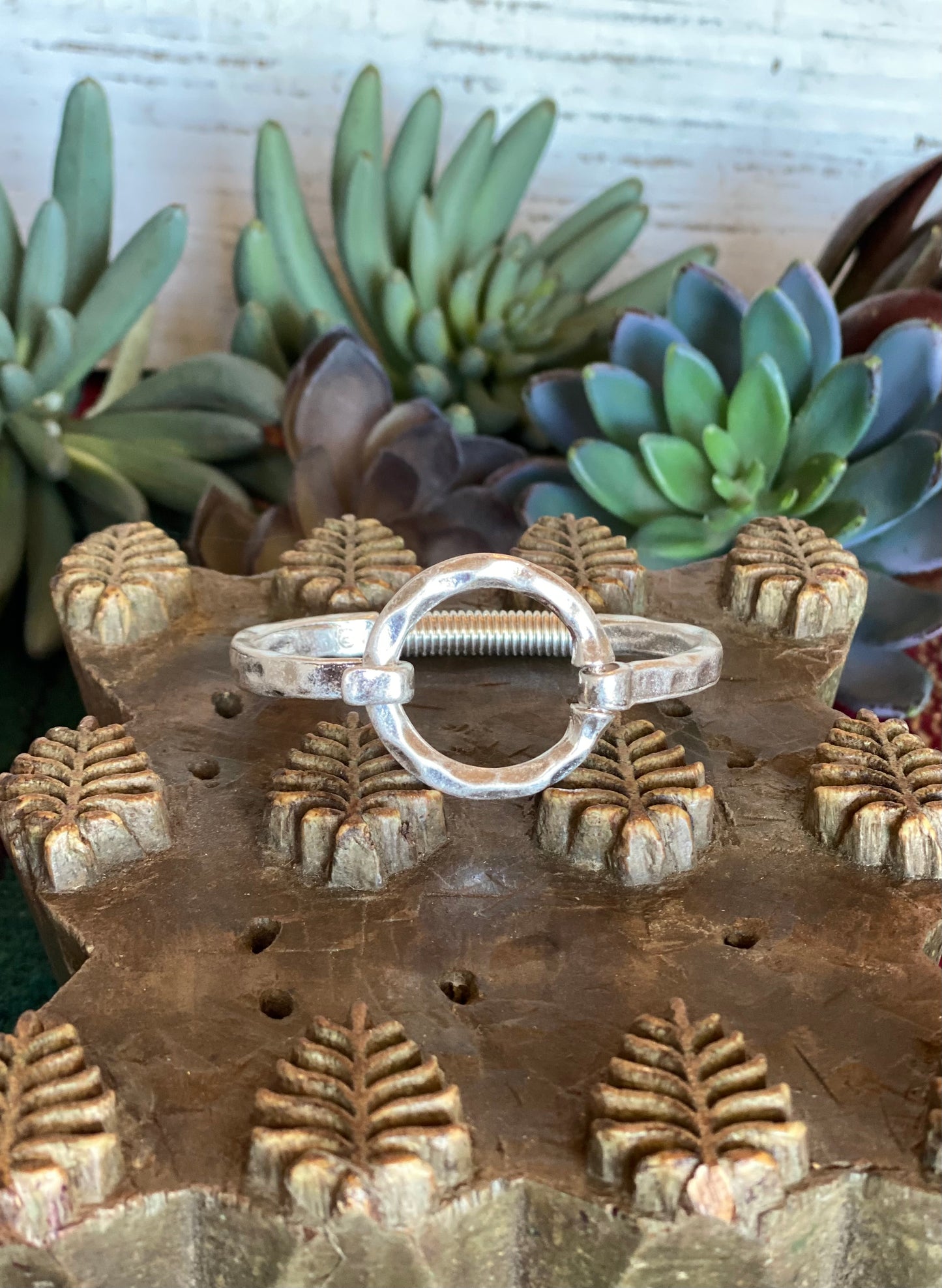 Hammered Ring Bracelet 3 colors
