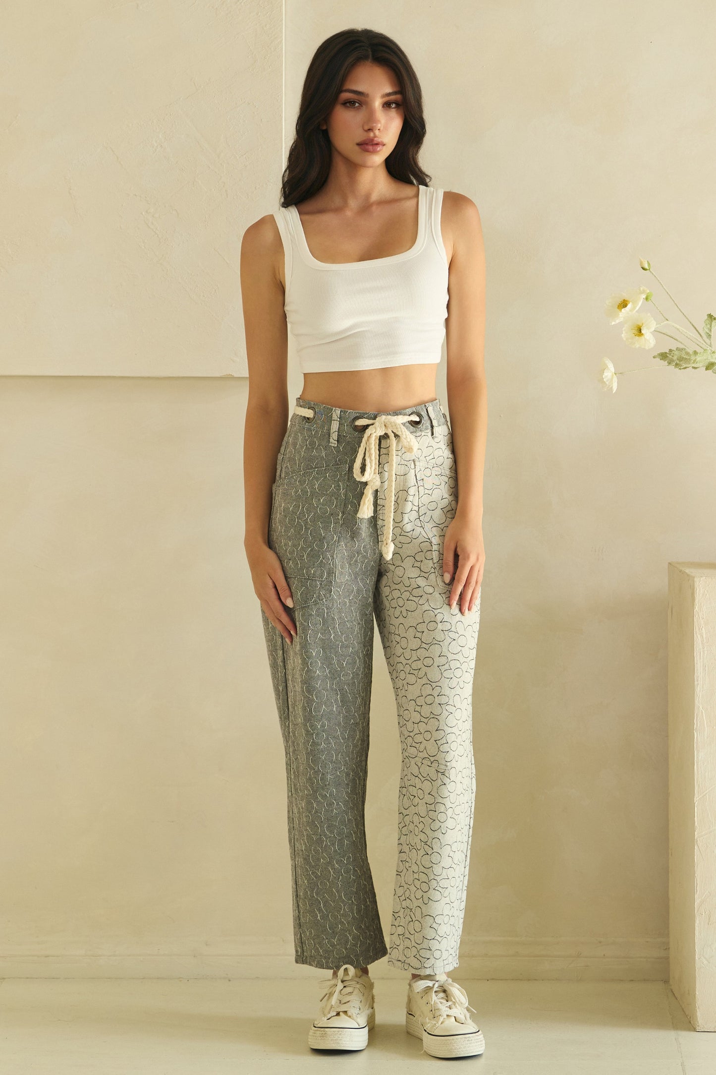 Two Tone Floral Print Barrel Pant