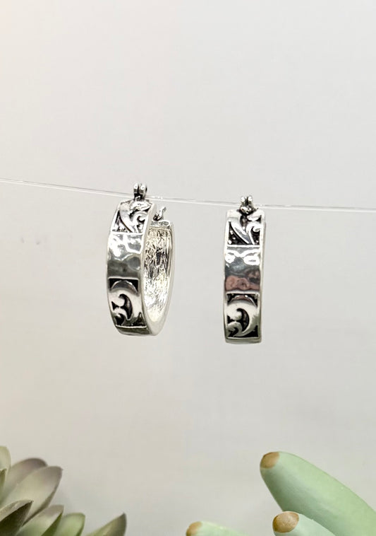 Wave Design Hoop Earrings