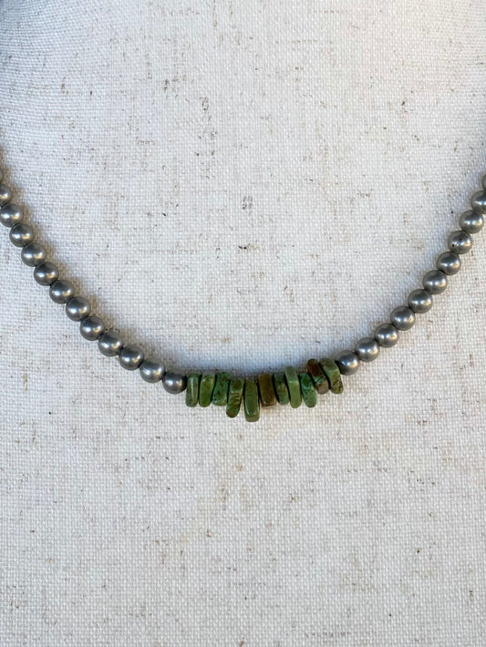 Green Turquoise Chip Necklace