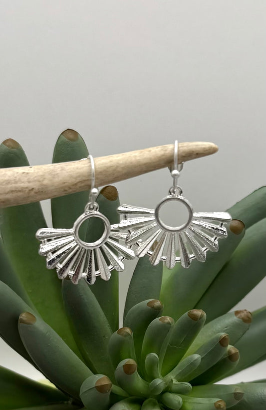 Dainty Silver Fan earrings