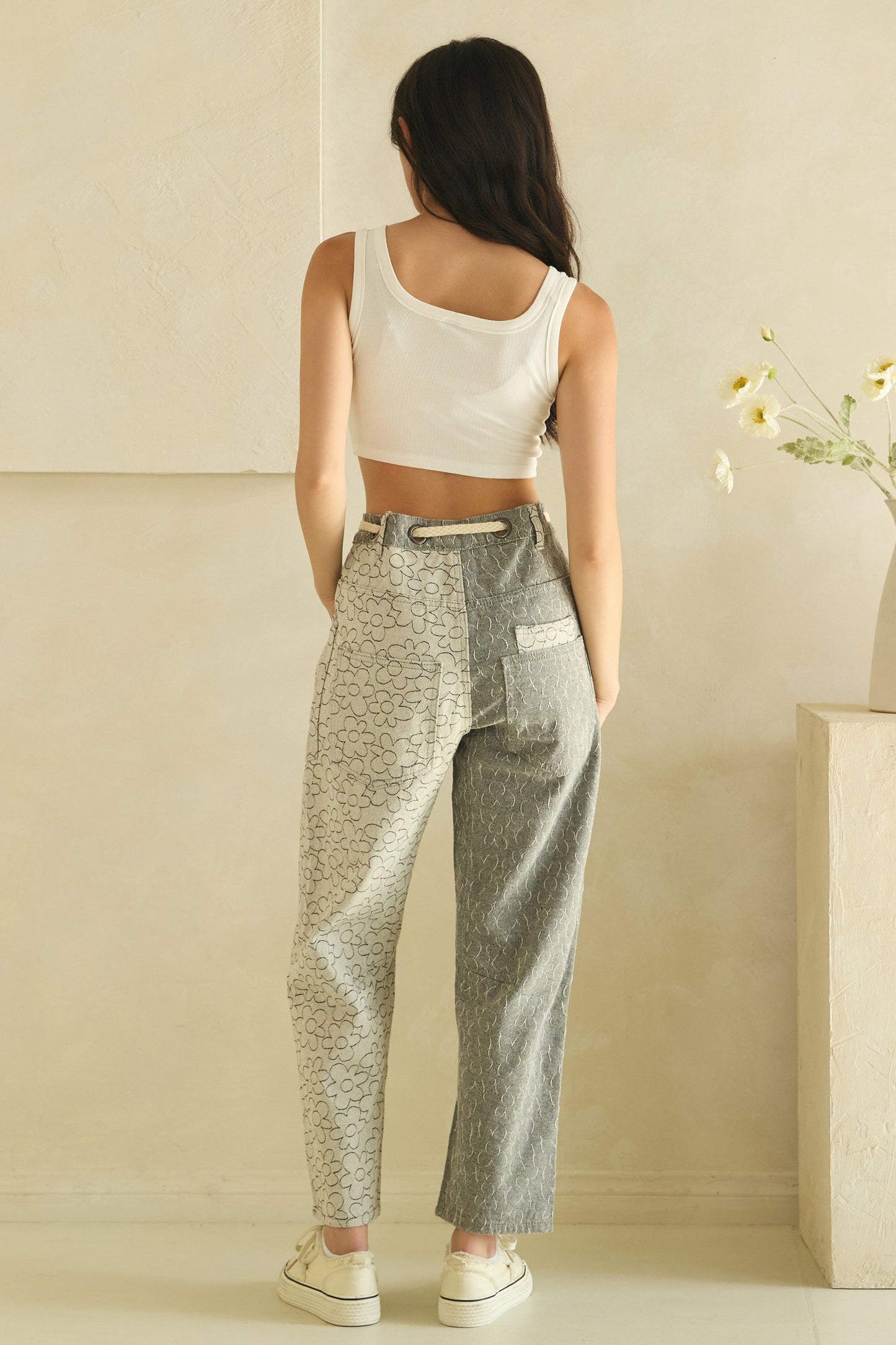 Two Tone Floral Print Barrel Pant