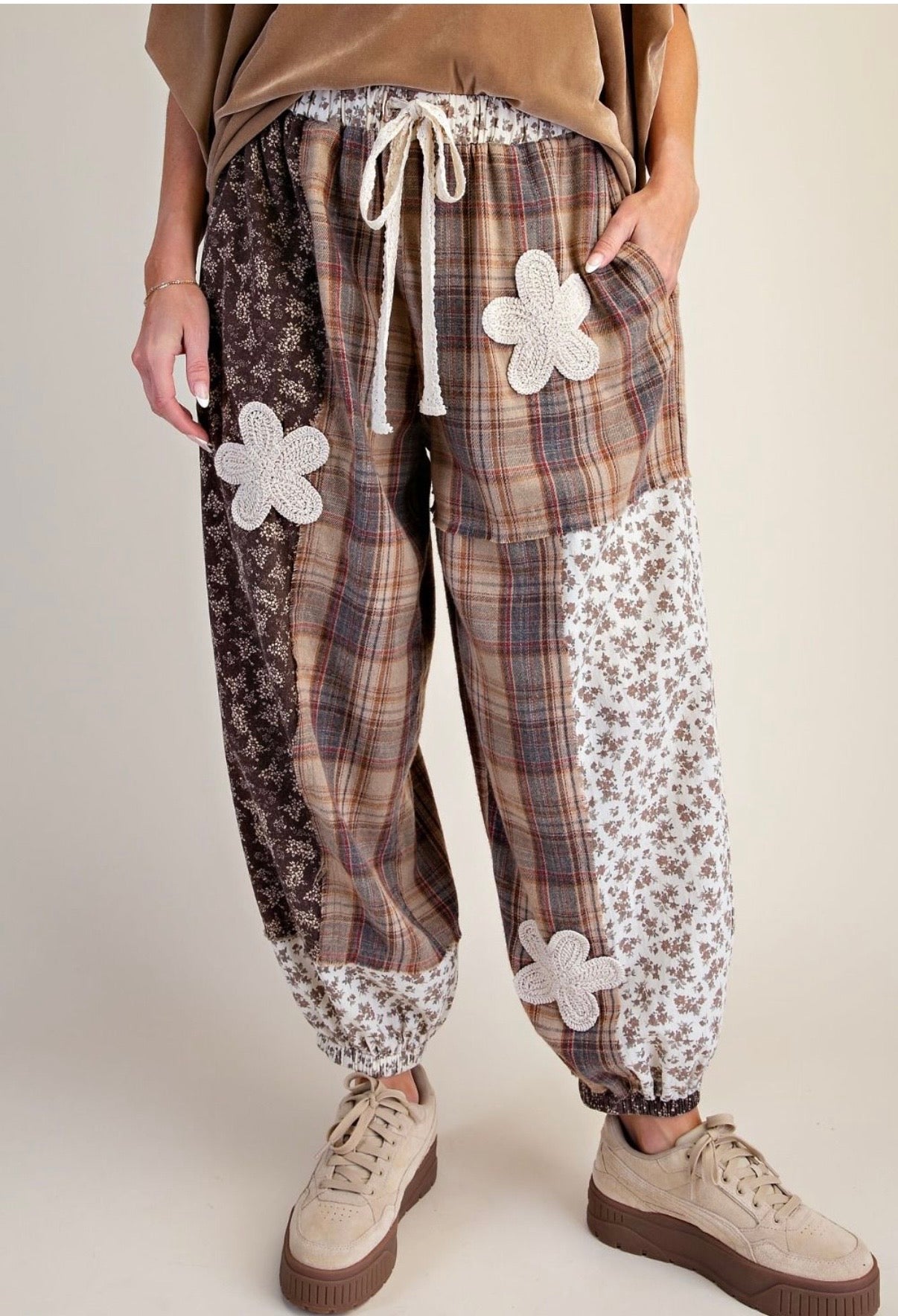 Plaid & Floral Printed Mixed washed Pant