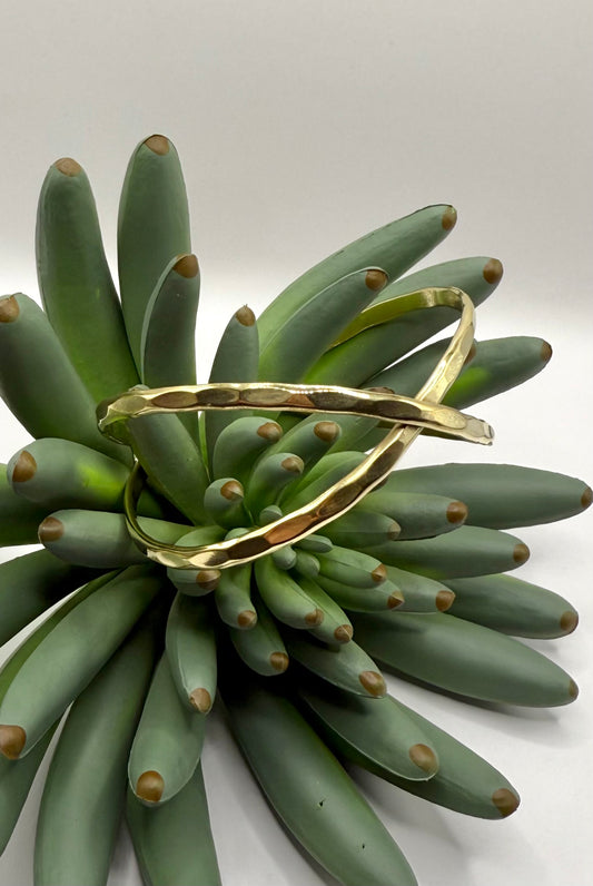 Gold Criss-Cross Hammered Bracelet
