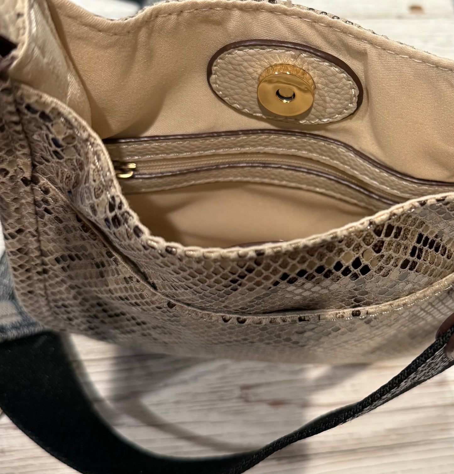 Faux Leather Snake Print Bag