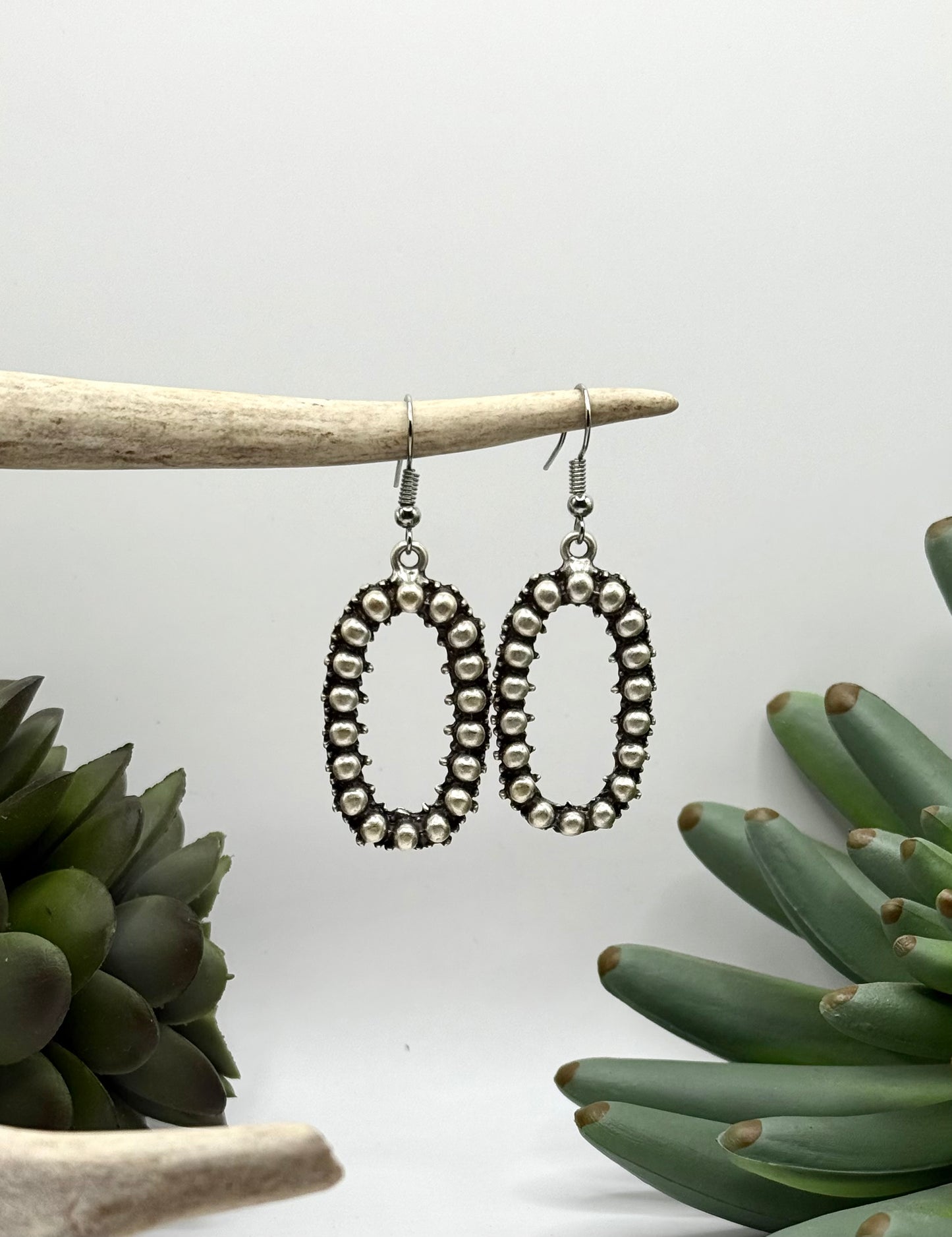 Raised Dot Oval Hoop Earrings