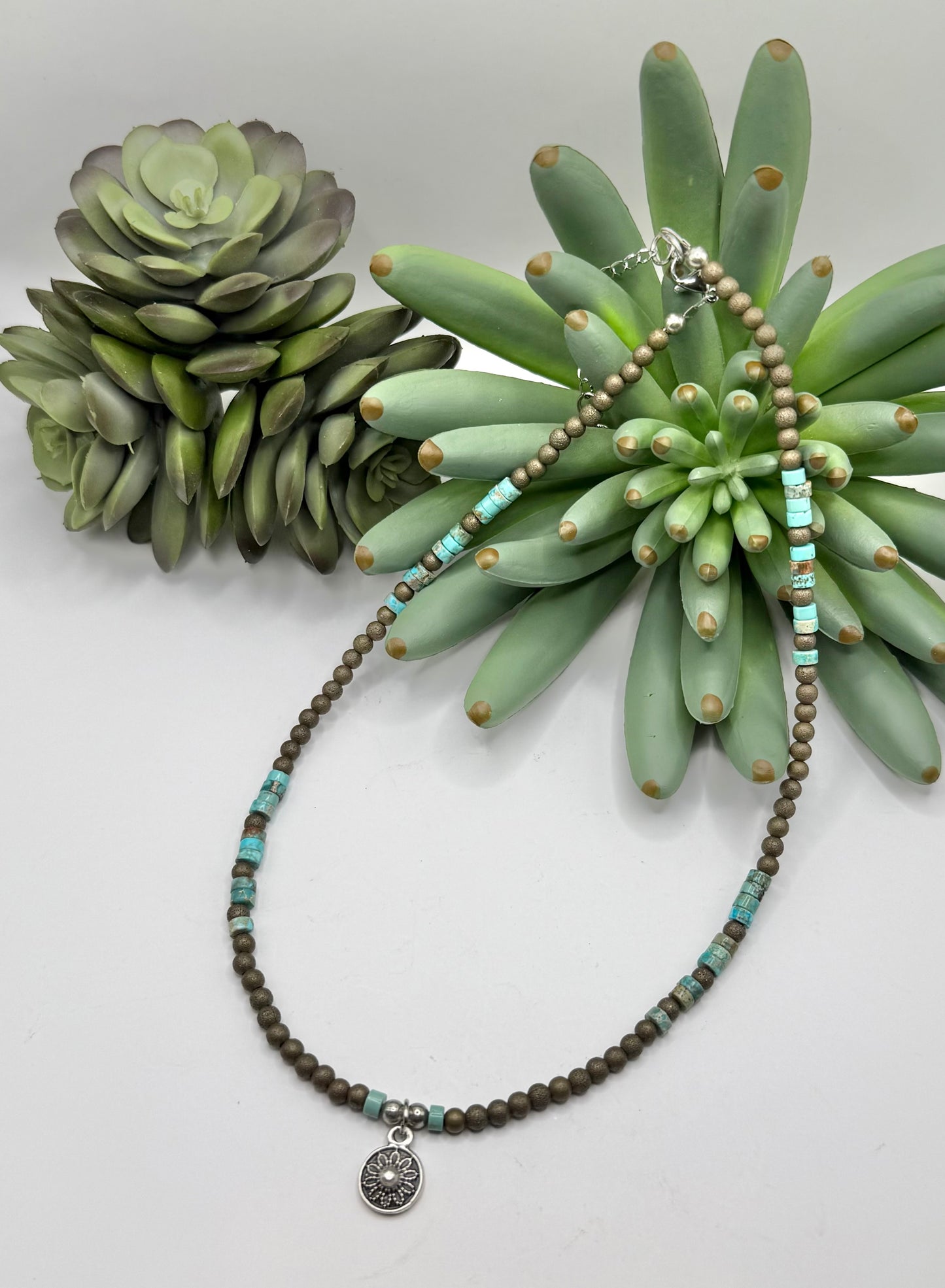 Silver Flower Necklace - 2 Colors