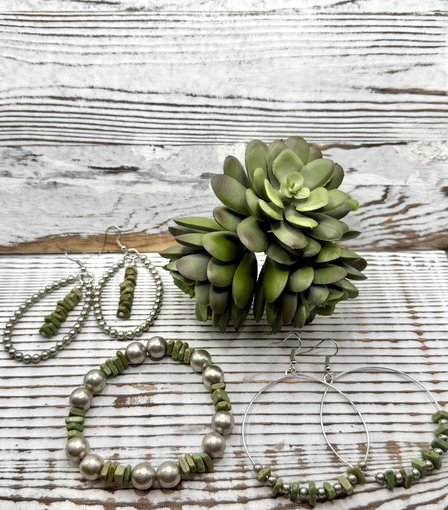 Green Chip Turquoise Stretch Bracelet