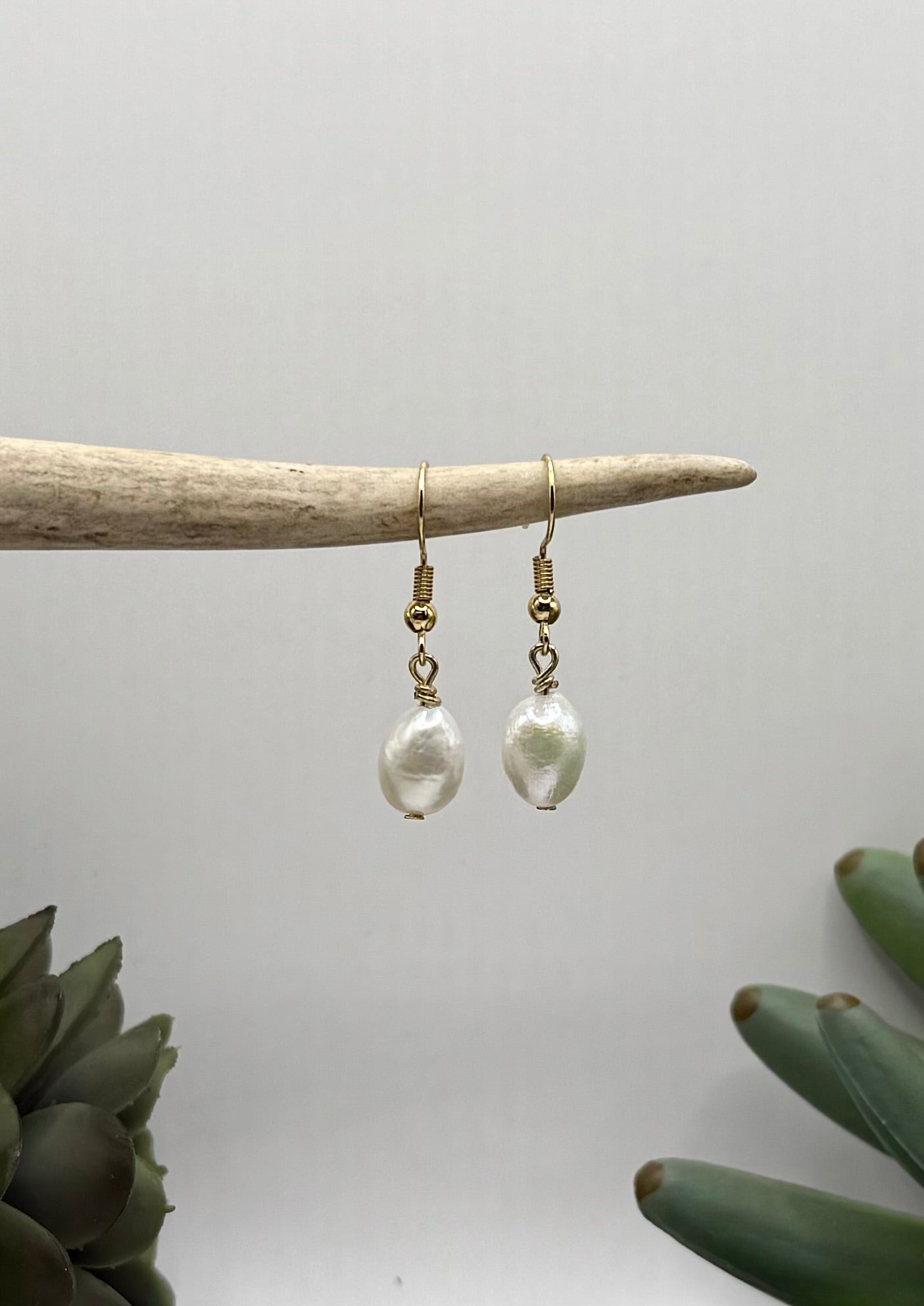 Freshwater Pearl Drop Earrings