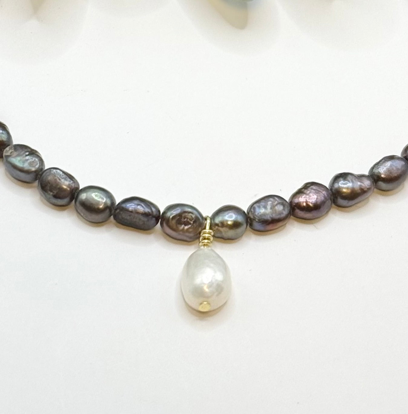 Freshwater Peal Drop Necklace