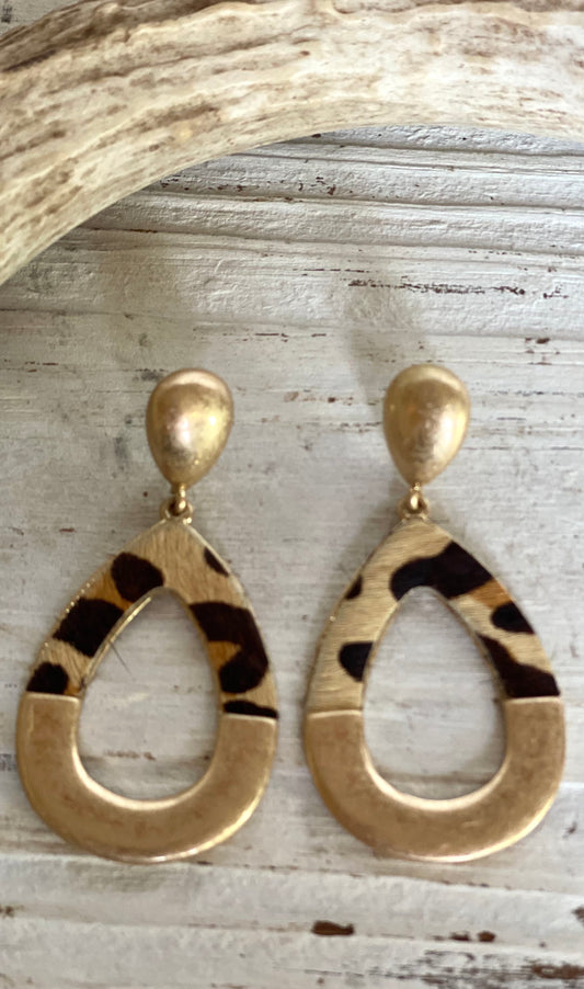 Leopard Teardrop Earrings  2 Colors